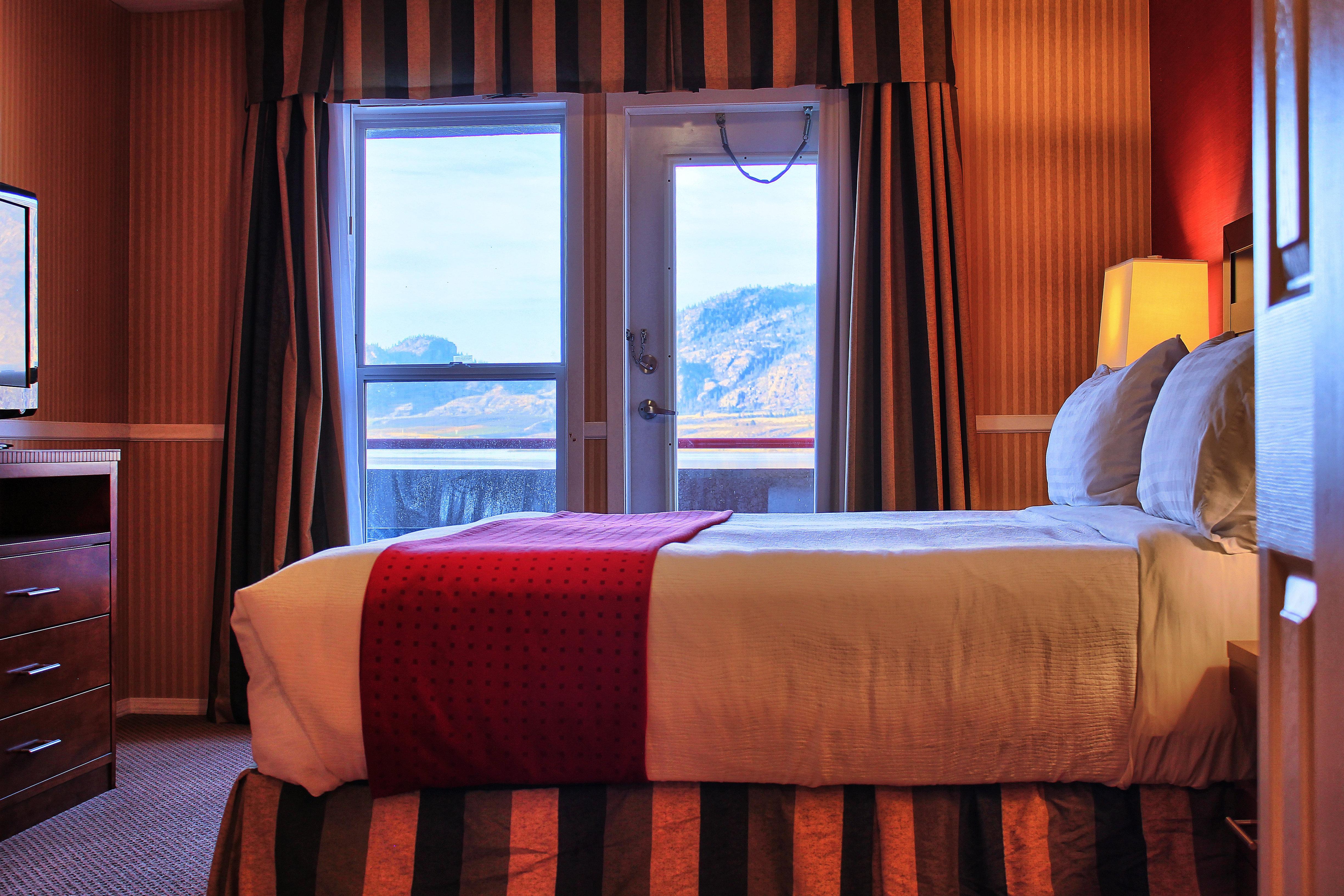 Holiday Inn Hotel & Suites Osoyoos By Ihg Zewnętrze zdjęcie