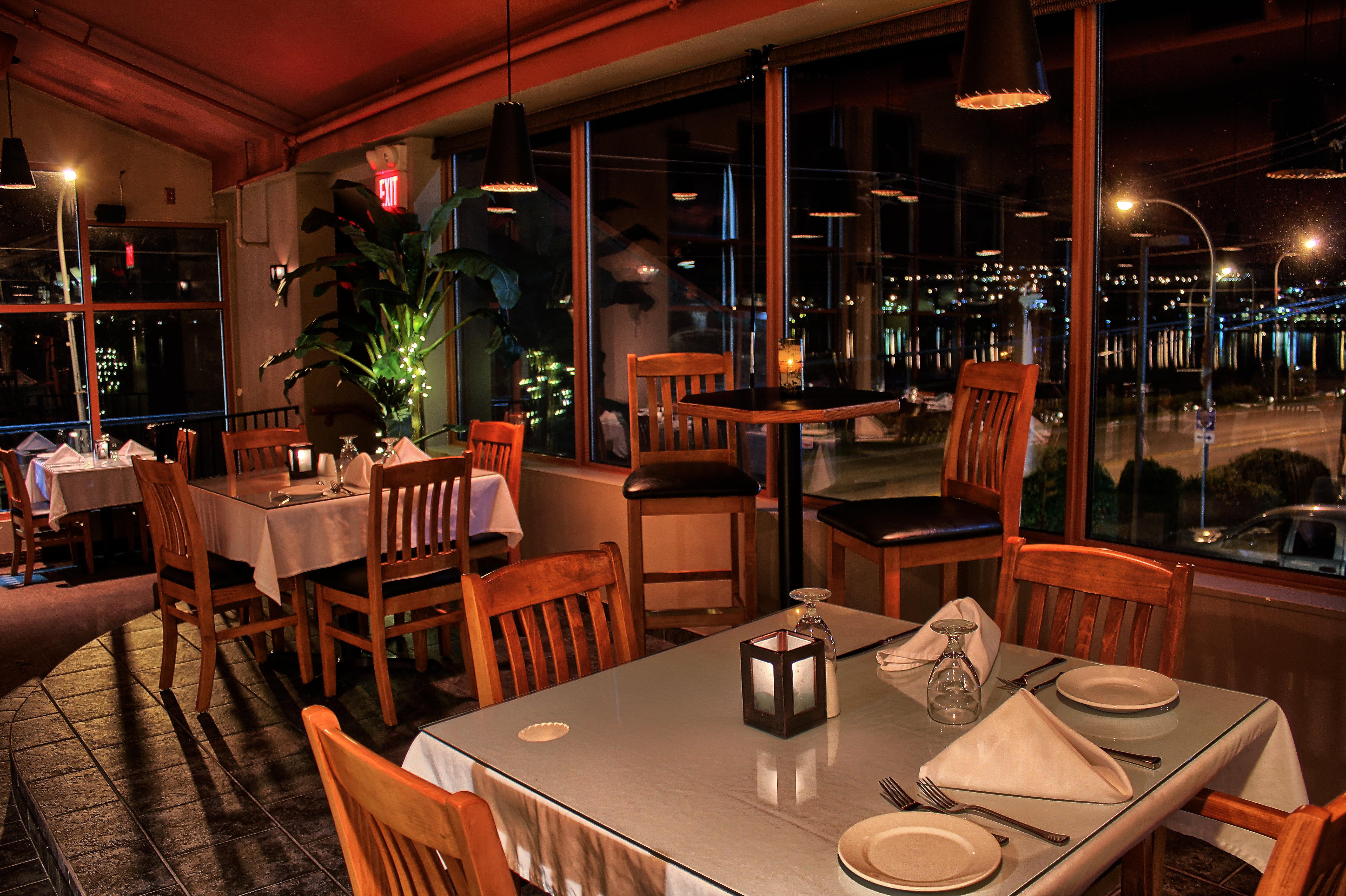 Holiday Inn Hotel & Suites Osoyoos By Ihg Zewnętrze zdjęcie